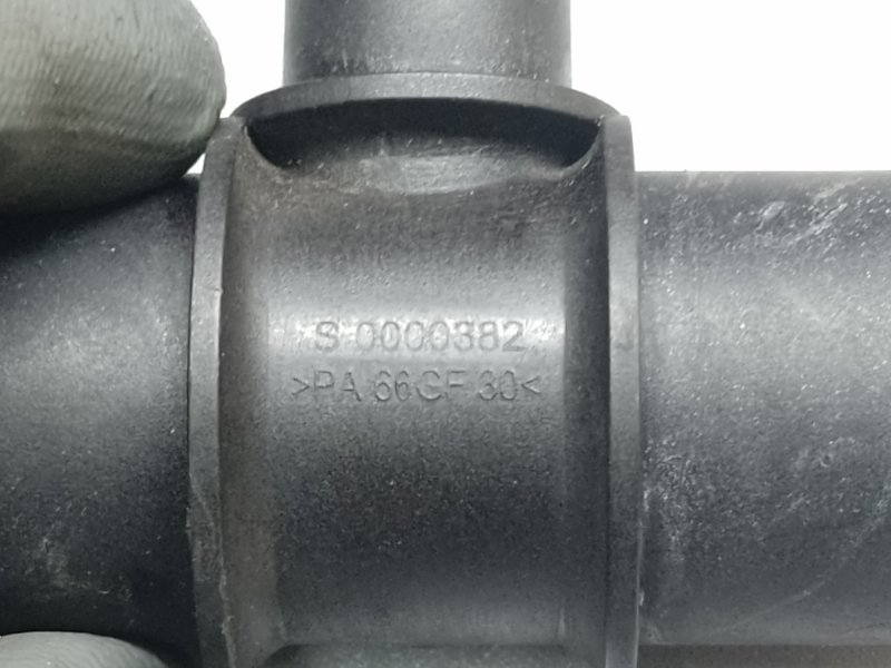 Тройник системы охлаждения Q5 08-16 2015 8R CPMB 2.0 TFSI