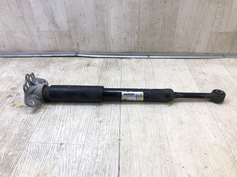 Амортизатор задний левый JEEP CHEROKEE 14- 2.4 ED8 Амортизатор задний левый JEEP CHEROKEE 14- 2.4 ED8