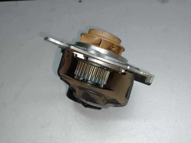 Помпа AUDI Q5 08-16 8R CPMB 2.0 TFSI