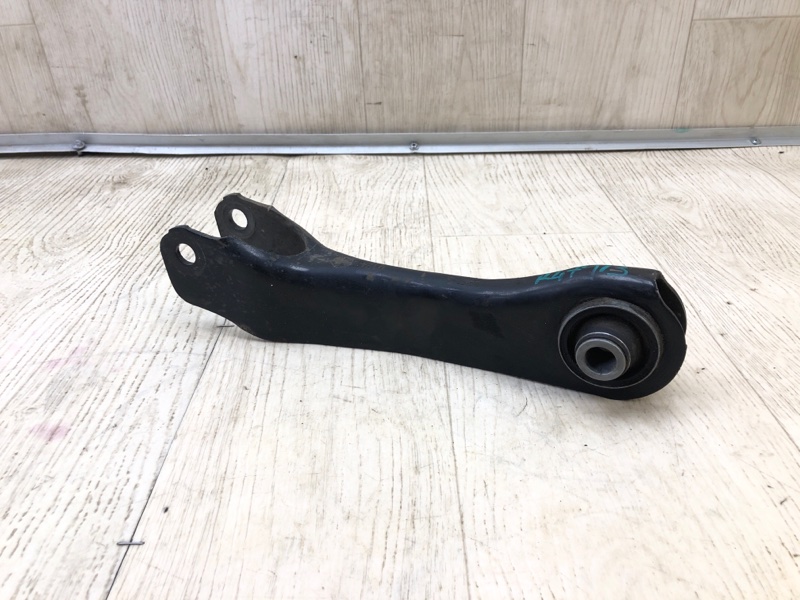 Рычаг задней подвески поперечный JEEP CHEROKEE 14- 2016 2.4 ED8 5090124AA Б/У