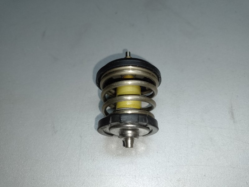 Запчасть термостат AUDI Q5 08-16 2015 8R CPMB 2.0 TFSI 06H 121 113 B Б/У Термостат AUDI Q5 08-16 2015 8R CPMB 2.0 TFSI 06H 121 113 B Б/У