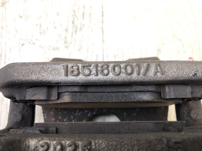 Суппорт тормозной задний левый CHEROKEE 14- 2016 2.4 ED8 Суппорт тормозной задний левый CHEROKEE 14- 2016 2.4 ED8