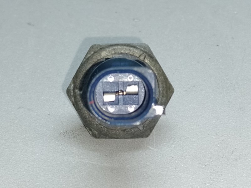 Датчик давления масла ДВС Q5 08-16 2015 8R CPMB 2.0 TFSI