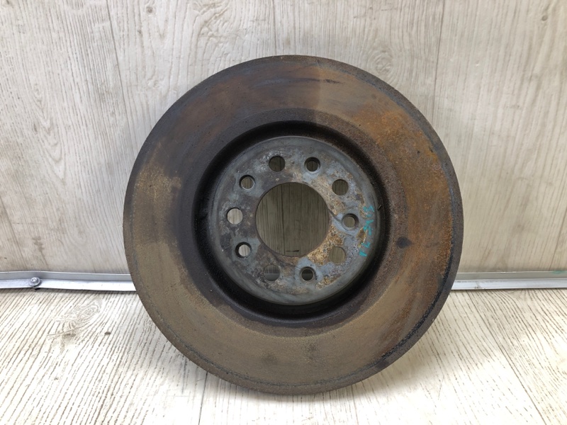 Запчасть тормозной диск передний JEEP CHEROKEE 14- 2016 2.4 ED8 2AMV9884AC Б/У Тормозной диск передний JEEP CHEROKEE 14- 2016 2.4 ED8 2AMV9884AC Б/У