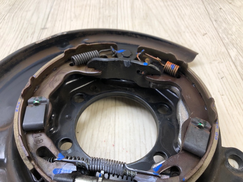 Тормозной механизм задний левый NISSAN X-TRAIL/ROGUE T32 13-20 2.5 QR25DE