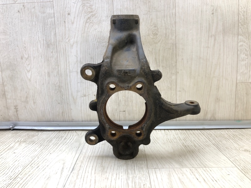 Кулак поворотный передний левый X-TRAIL/ROGUE T32 13-20 2017 2.5 QR25DE