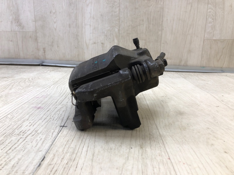 Суппорт тормозной передний правый NISSAN X-TRAIL/ROGUE T32 13-20 2.5 QR25DE Суппорт тормозной передний правый NISSAN X-TRAIL/ROGUE T32 13-20 2.5 QR25DE