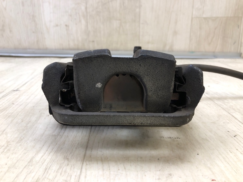 Суппорт тормозной задний правый X-TRAIL/ROGUE T32 13-20 2017 2.5 QR25DE