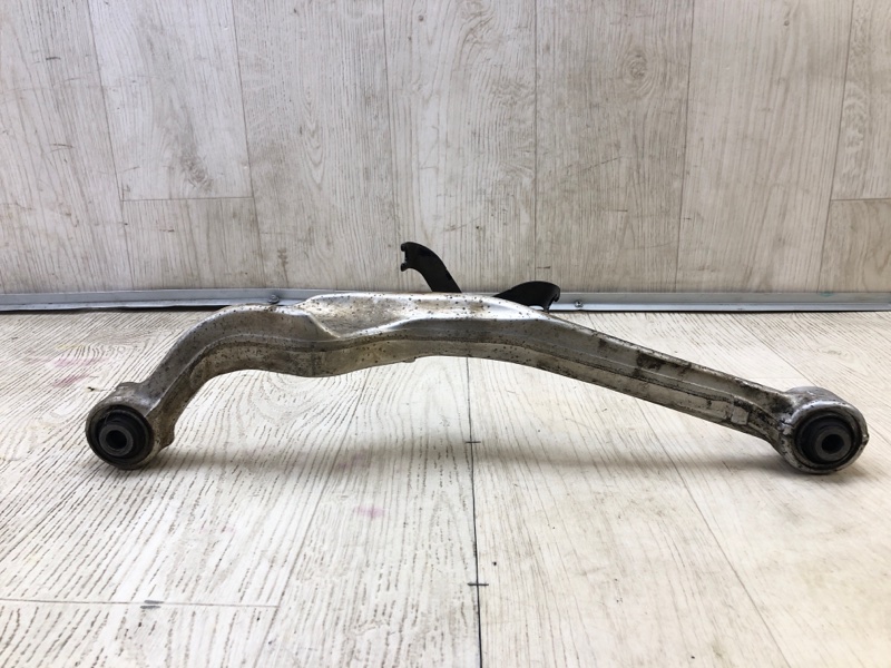 Рычаг задней подвески поперечный верхний правый X-TRAIL/ROGUE T32 13-20 2017 2.5 QR25DE