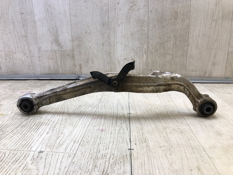 Рычаг задней подвески поперечный верхний правый NISSAN X-TRAIL/ROGUE T32 13-20 2.5 QR25DE