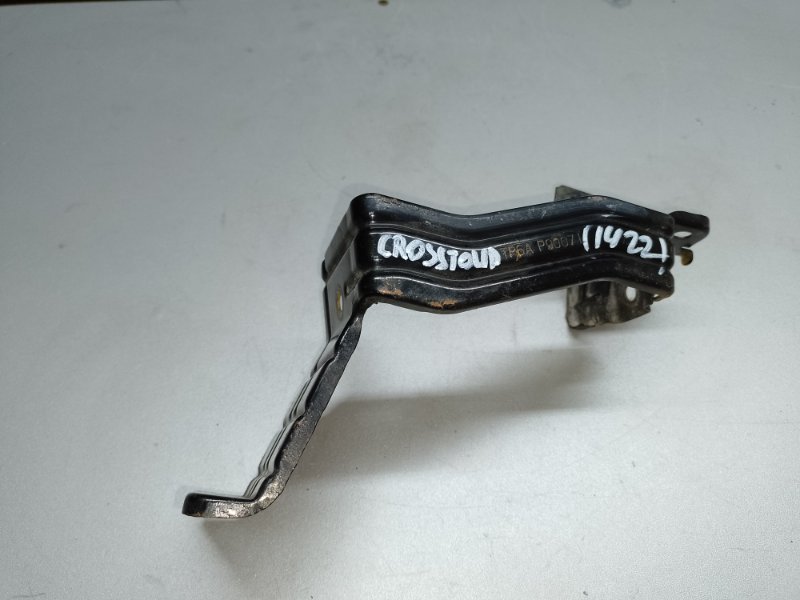 Кронштейн противотуманной фары левый HONDA CROSSTOUR 09-15