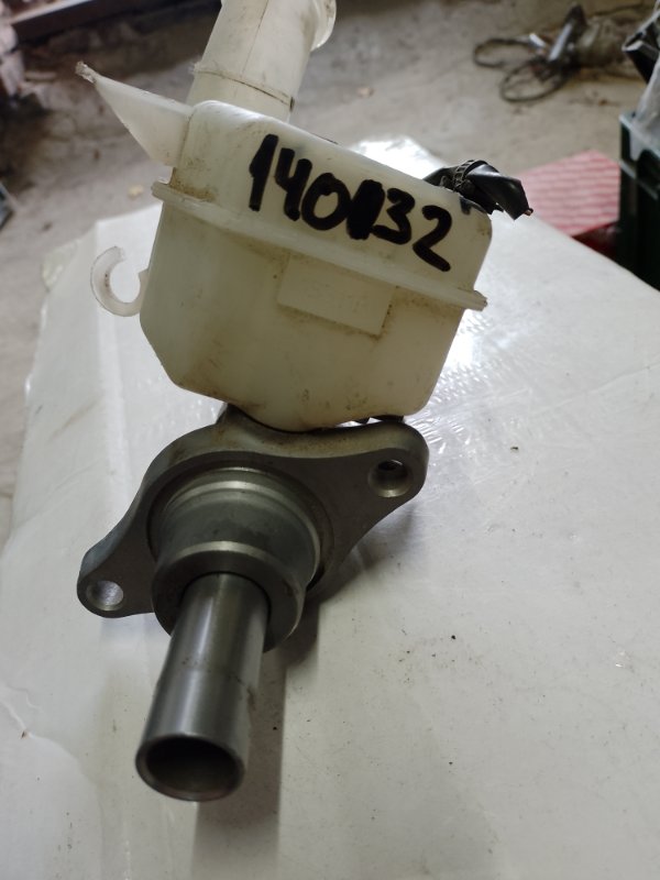 Главный тормозной цилиндр MITSUBISHI LANCER X 10 15-17 Седан 2.0