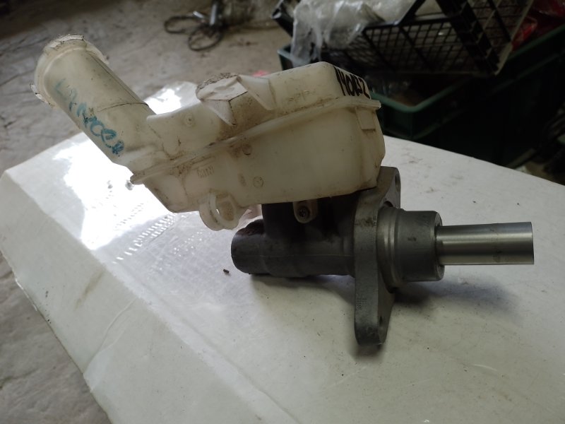 Главный тормозной цилиндр LANCER X 10 15-17 2016 Седан 2.0