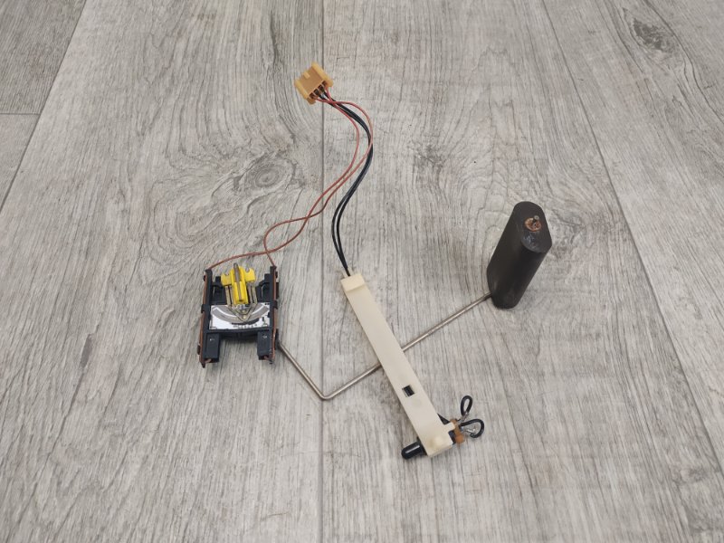 Датчик уровня топлива NISSAN ALTIMA L31 01-06 L31 3.5  VQ35DE 17040ZB00A Б/У