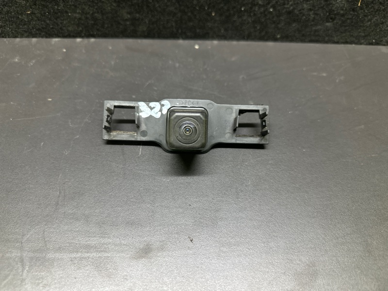 Камера заднего вида TOYOTA CAMRY 55 14-17 2015 ASV50 2.5 2ARFE 86790-06040 Б/У