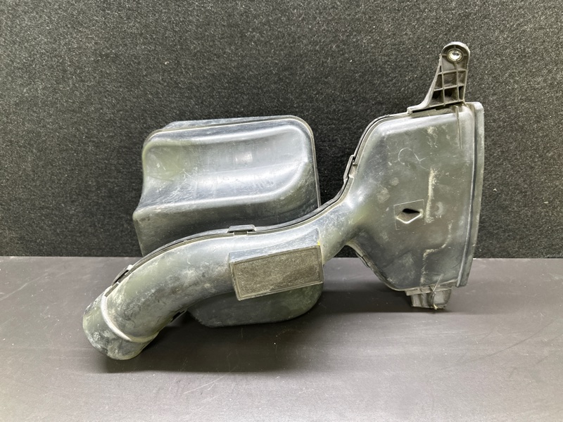 Воздухозаборник CAMRY 55 14-17 2015 ASV50 2.5 2ARFE Воздухозаборник CAMRY 55 14-17 2015 ASV50 2.5 2ARFE