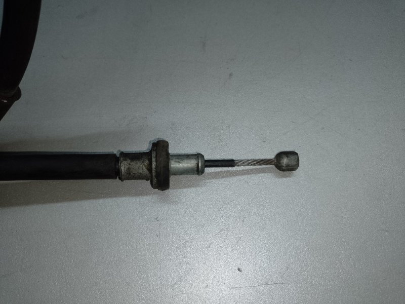 Трос стояночного тормоза правый NISSAN X-TRAIL/ROGUE T32 13-20 T32 2.5 QR25DE