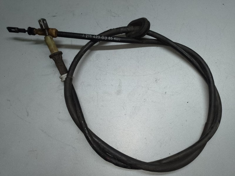 Трос стояночного тормоза правый MERCEDES E-CLASS W211 02-09 2007 W211 M272964 3.5 A 211 420 24 85 Б/У