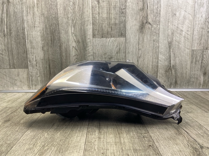 Фара левая RAV4 13-19 2016 2.5 2ARFE