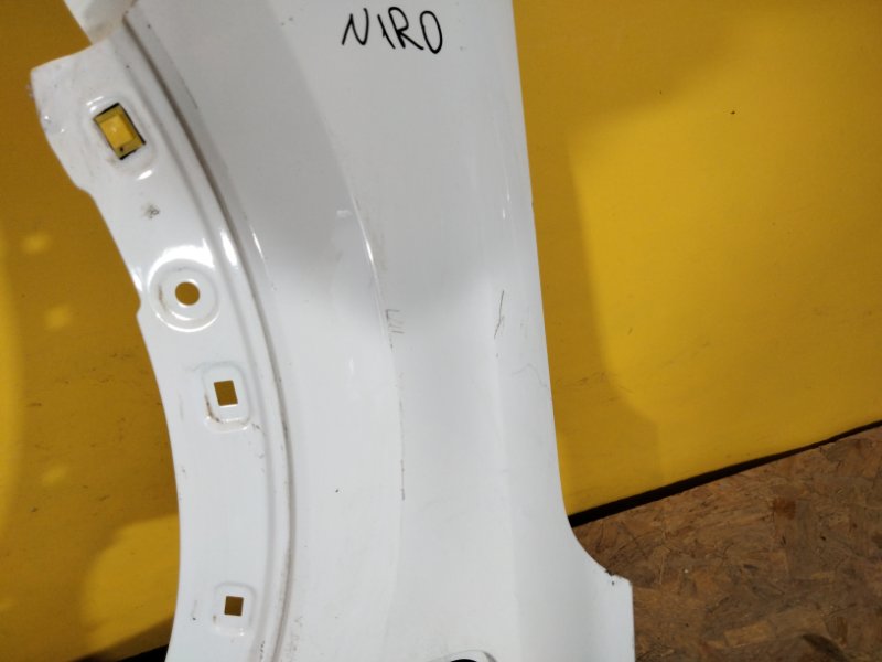 Крыло переднее левое NIRO SG2 22-