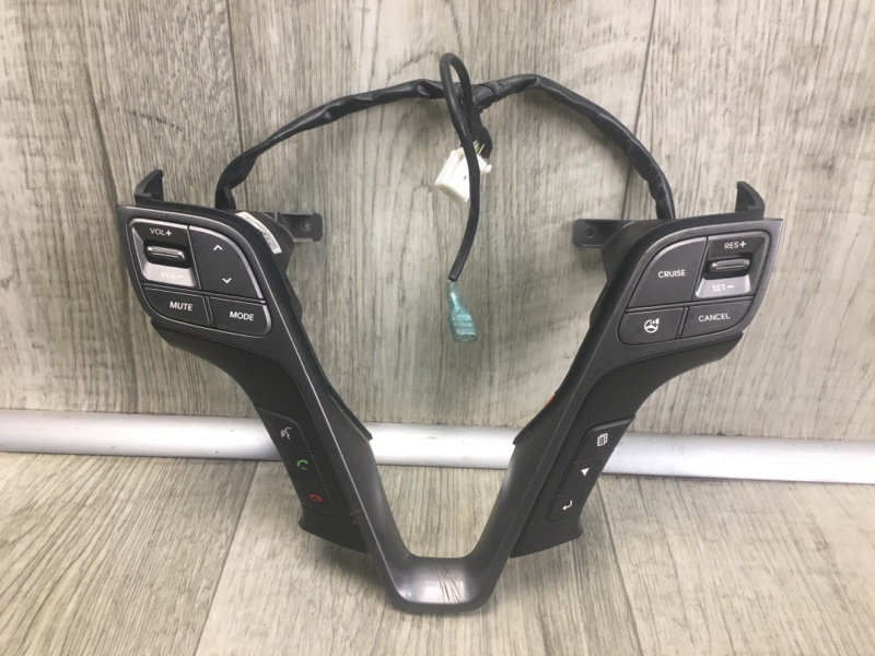 Кнопки на руль HYUNDAI SANTA FE (DM) 12-18 2014 Внедорожник 2.4 96700-2W800NBC Б/У