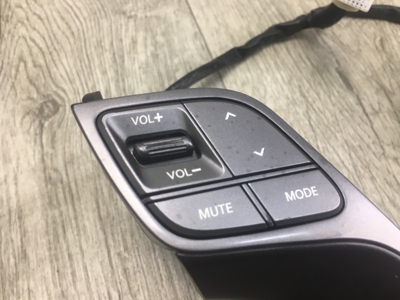 Кнопки на руль SANTA FE (DM) 12-18 2014 Внедорожник 2.4