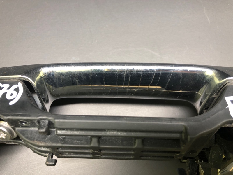 Ручка двери наружная передняя левая ES300 ES330 01-06 2006 XV30 3.3 3MZFE