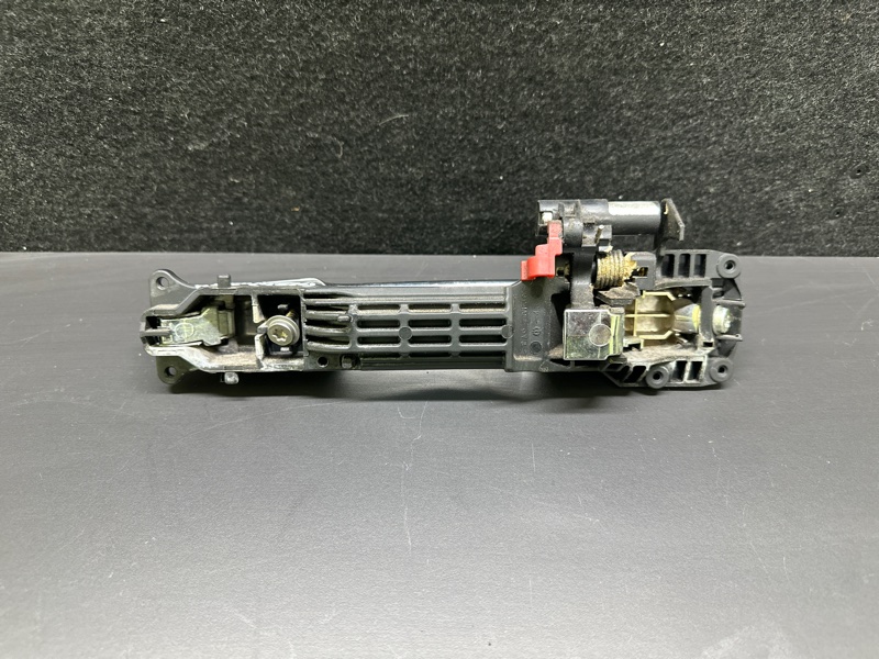 Ручка двери наружная передняя правая LEXUS ES300 ES330 01-06 XV30 3.3 3MZFE