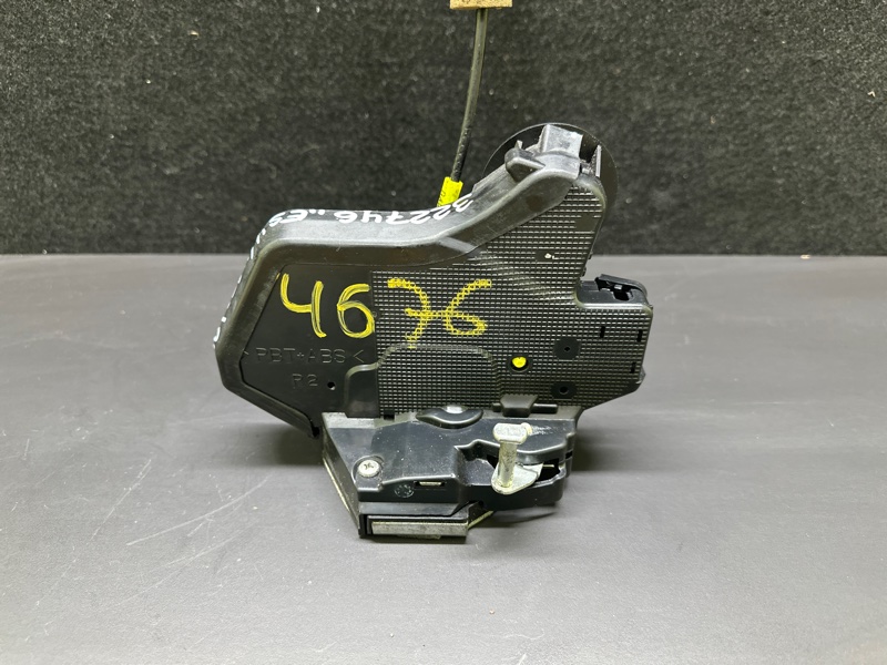 Замок двери задний правый LEXUS ES300 ES330 01-06 XV30 3.3 3MZFE Замок двери задний правый LEXUS ES300 ES330 01-06 XV30 3.3 3MZFE