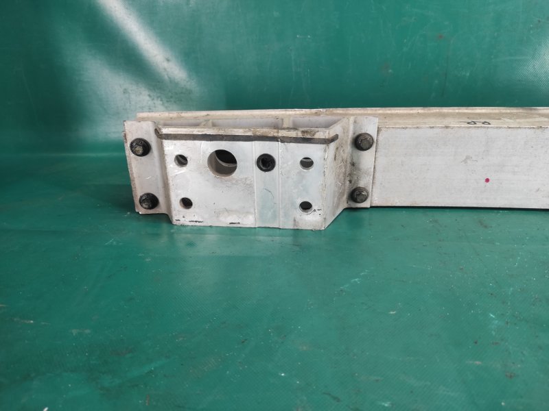 Усилитель заднего бампера GS350 GS300 05-11 2008 Седан 3.5 2GR-FSE