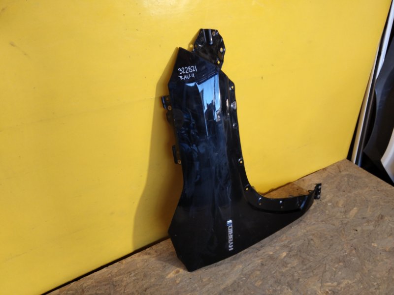 Крыло переднее правое TOYOTA RAV4 18- Крыло переднее правое TOYOTA RAV4 18-