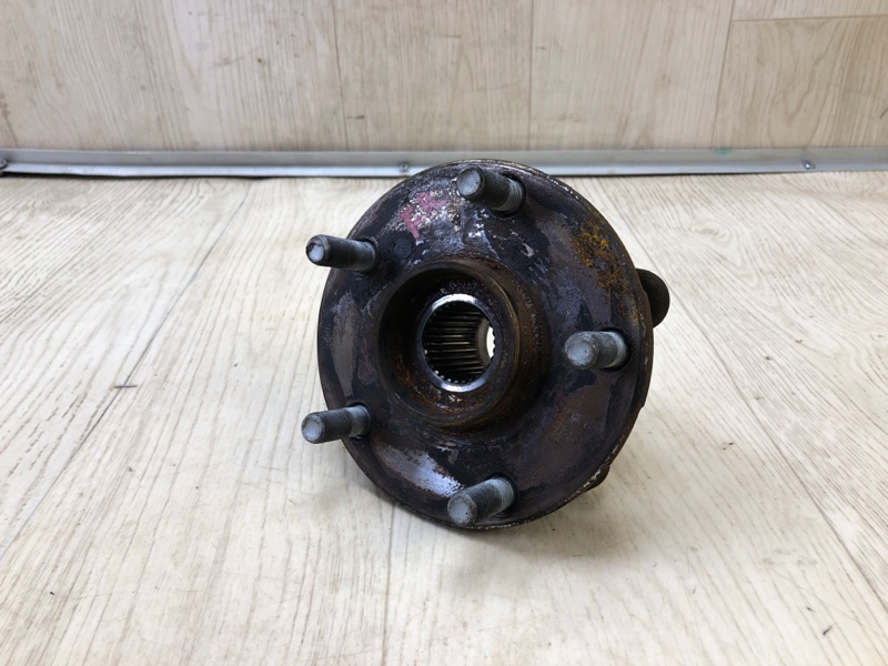 Ступица передняя TOYOTA RAV4 13-19 2016 2.5 2ARFE 4355042020 Б/У