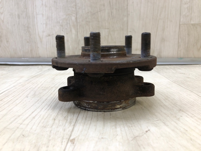 Ступица передняя RAV4 13-19 2016 2.5 2ARFE