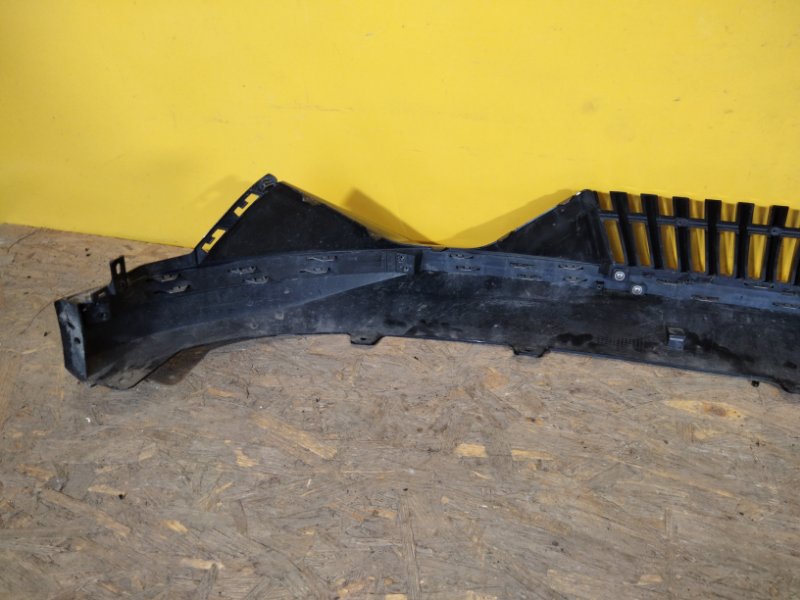 Бампер передний EV6 21-