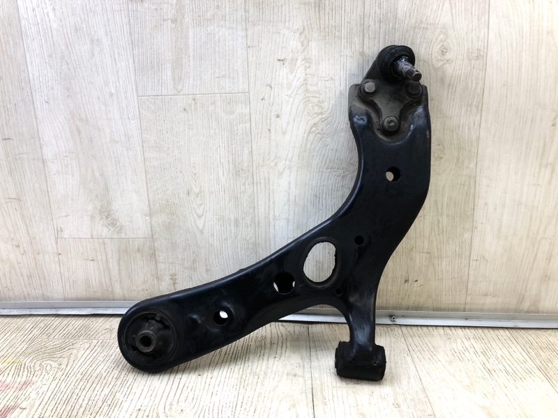 Запчасть рычаг передней подвески нижний левый TOYOTA RAV4 13-19 2016 2.5 2ARFE 4806942060 Б/У Рычаг передней подвески нижний левый TOYOTA RAV4 13-19 2016 2.5 2ARFE 4806942060 Б/У