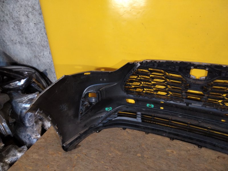 Бампер передний HIGHLANDER 2020- Бампер передний HIGHLANDER 2020-