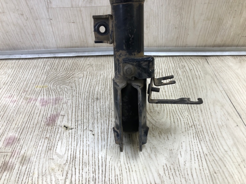 Амортизатор передний правый LANCER X 10 07-15 2010 2.0 4B11