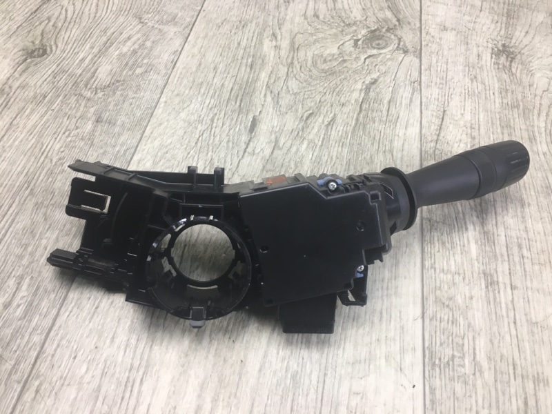 Подрулевой переключатель левый RAV4 13-19 2016 2.5 2ARFE