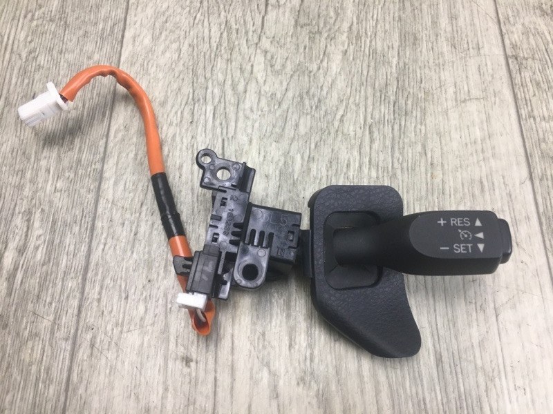 Переключатель круиз-контроля TOYOTA RAV4 13-19 2016 2.5 2ARFE 846320R030 Б/У