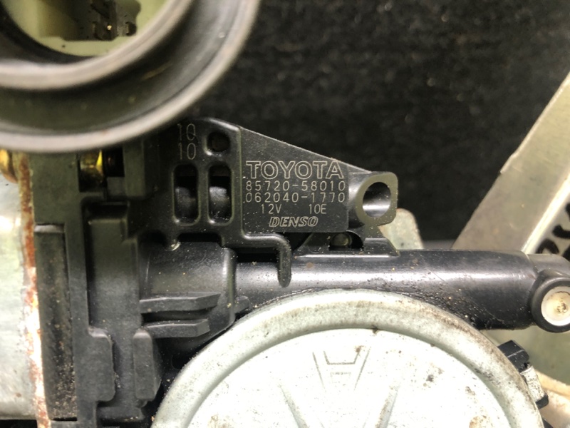 Стеклоподъемник задний правый GX470 02-09 2003 UZJ120L 4.7 2UZFE