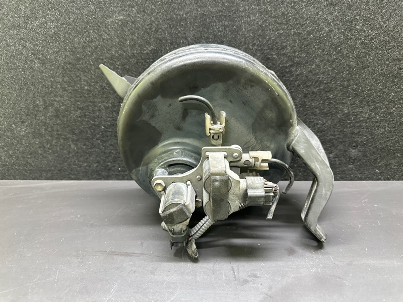 Ресивер пневмоподвески LEXUS GX470 02-09 UZJ120L 4.7 2UZFE