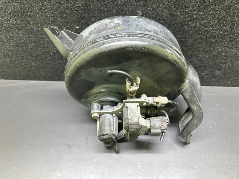 Ресивер пневмоподвески GX470 02-09 2003 UZJ120L 4.7 2UZFE