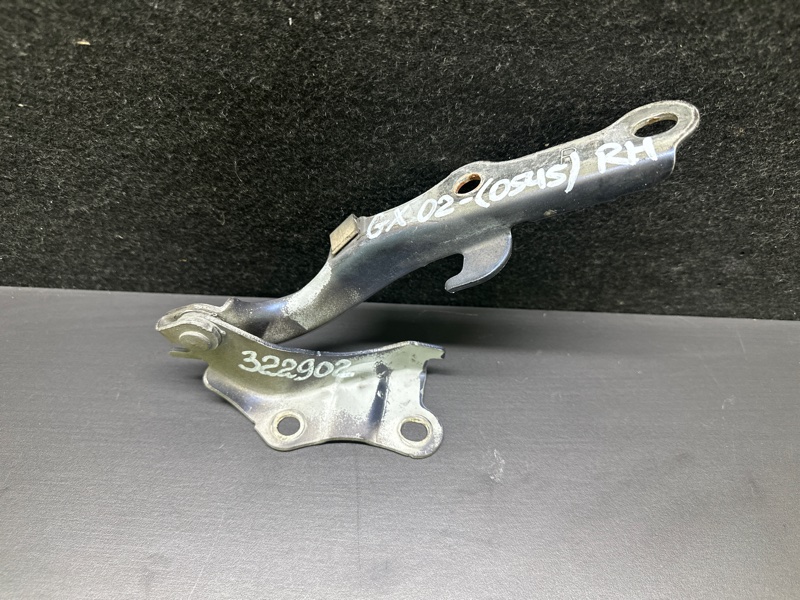 Петля капота правая GX470 02-09 2003 UZJ120L 4.7 2UZFE