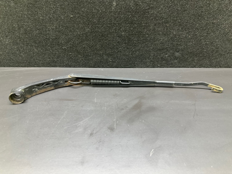 Поводок стеклоочистителя передний левый GX470 02-09 2003 UZJ120L 4.7 2UZFE Поводок стеклоочистителя передний левый GX470 02-09 2003 UZJ120L 4.7 2UZFE