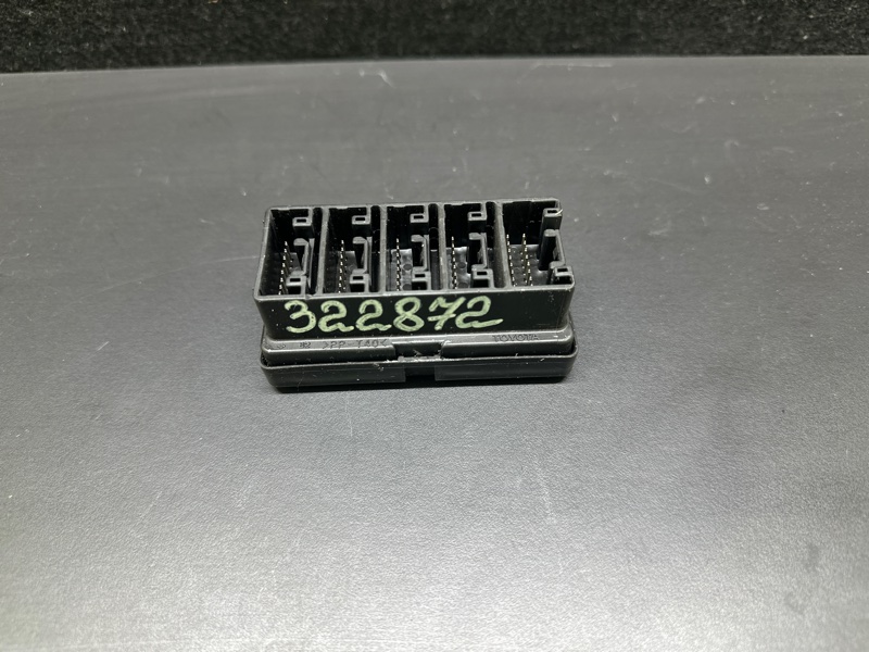 Блок электронный LEXUS GX470 02-09 2003 UZJ120L 4.7 2UZFE 82671-60010 Б/У