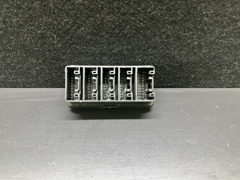 Блок электронный GX470 02-09 2003 UZJ120L 4.7 2UZFE