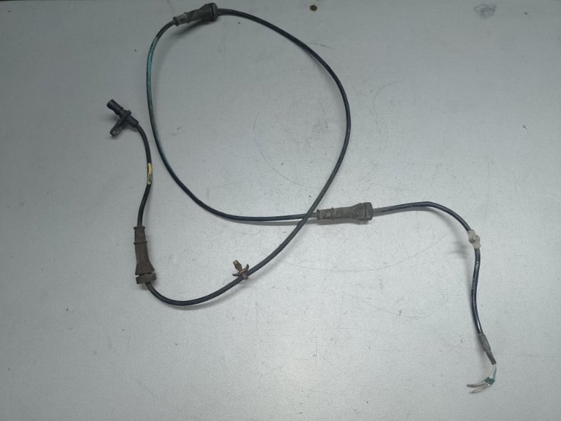 Датчик ABS задний левый NISSAN NV200 USA 13- 47901-3LM0A Б/У