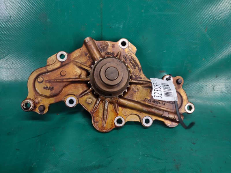 Помпа MAZDA CX-9 06-16 2007 3.7 CY02-15-010 Б/У