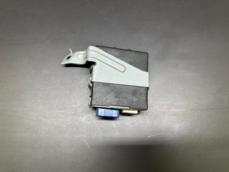 Блок управления стеклоочистителем GX470 02-09 2003 UZJ120L 4.7 2UZFE