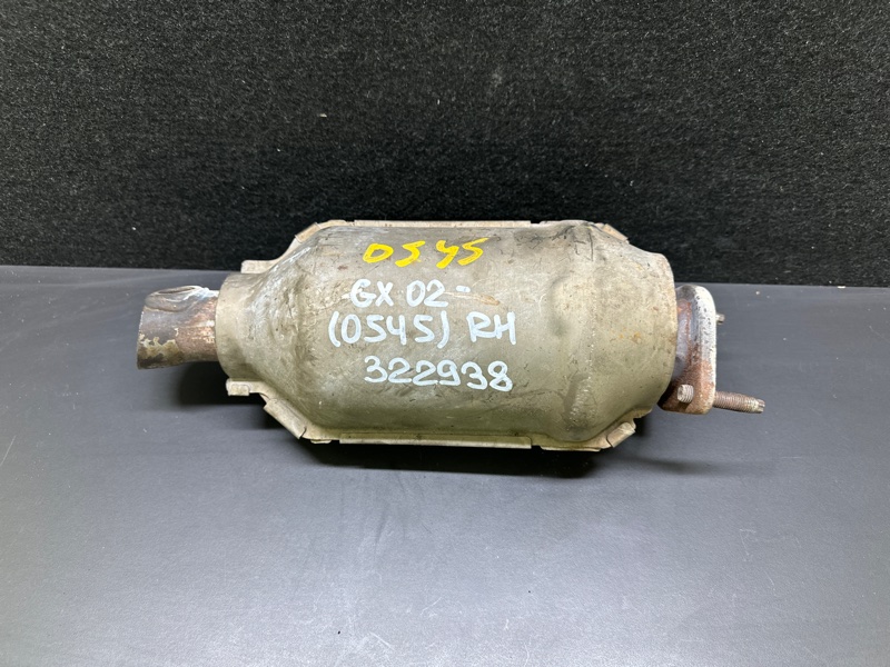 Катализатор правый LEXUS GX470 02-09 2003 UZJ120L 4.7 2UZFE 17104-50180 Б/У